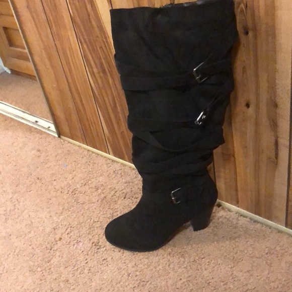 Brand new knee high boots from torrid Size 11 wide - Picture 3 of 3